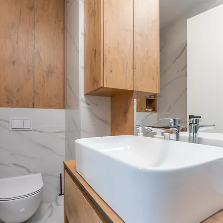 Seaview Apartment